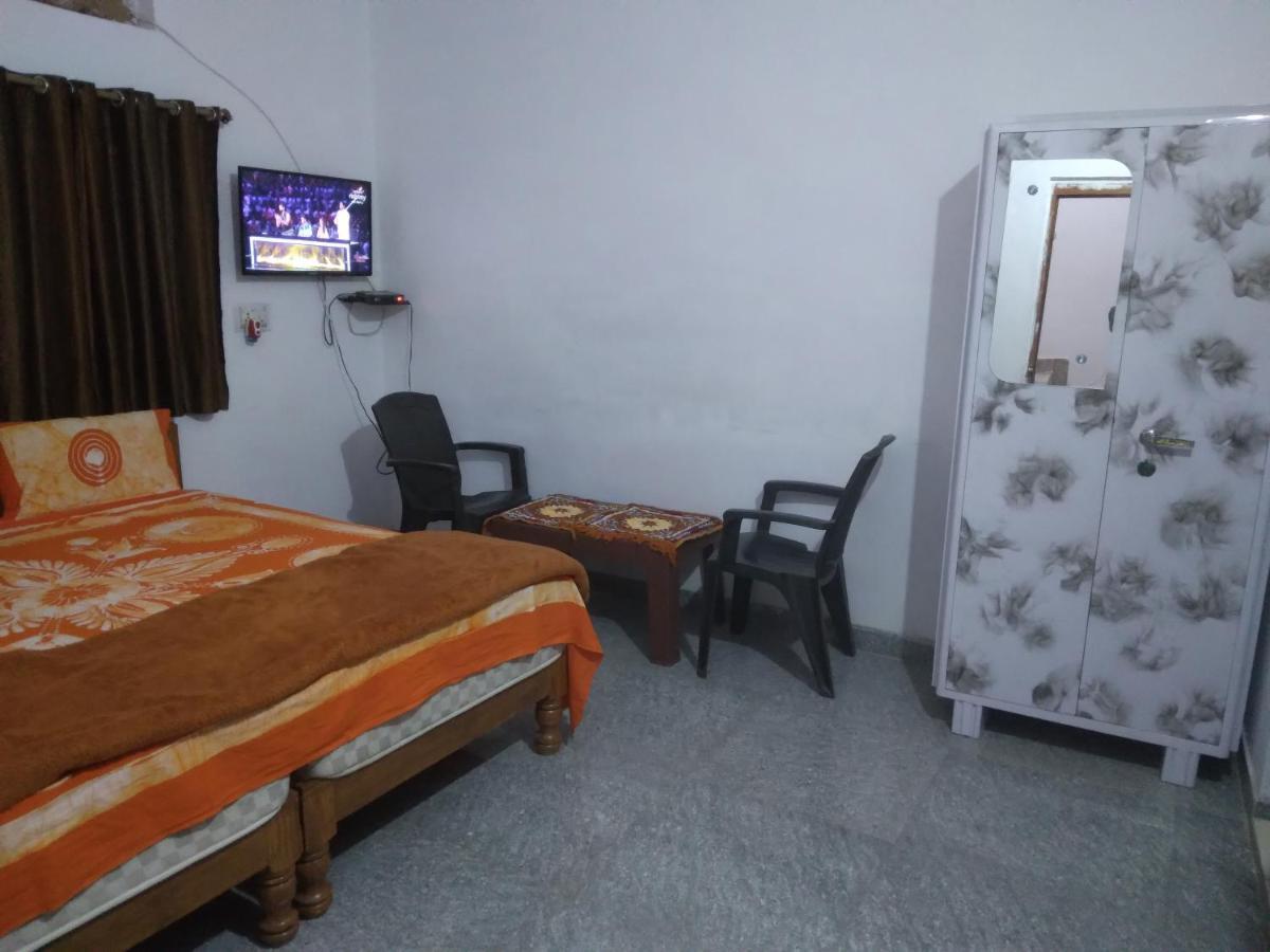 Happy Homestay 카주라호 외부 사진
