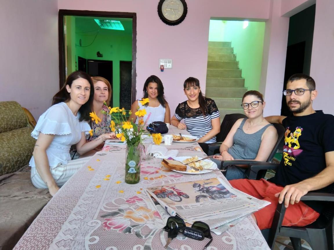 Happy Homestay 카주라호 외부 사진